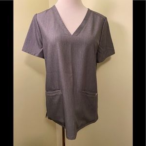 Figs Casma Three Pocket Scrub Top in Graphite